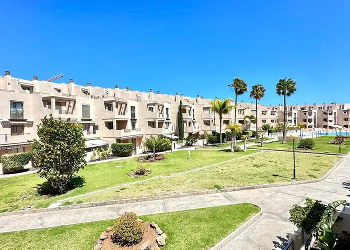 En Playa De La Tejita, El Medano