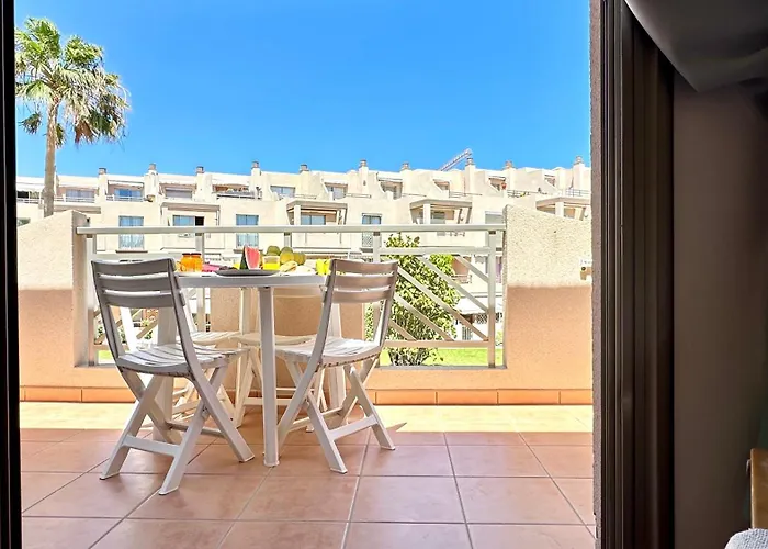 En Playa De La Tejita, El Medano Granadilla De Abona