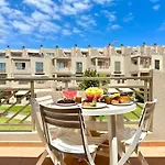 Apartment En Playa De La Tejita, El Medano *