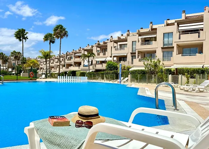 En Playa De La Tejita, El Medano Granadilla De Abona