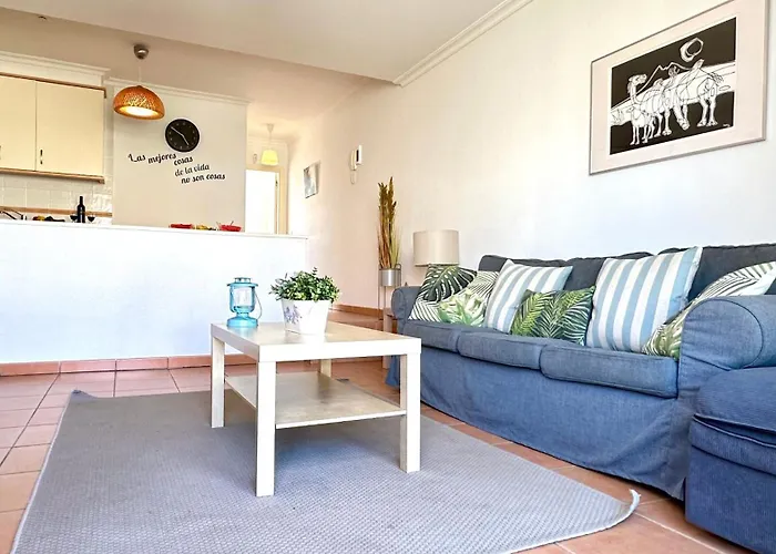 En Playa De La Tejita, El Medano *